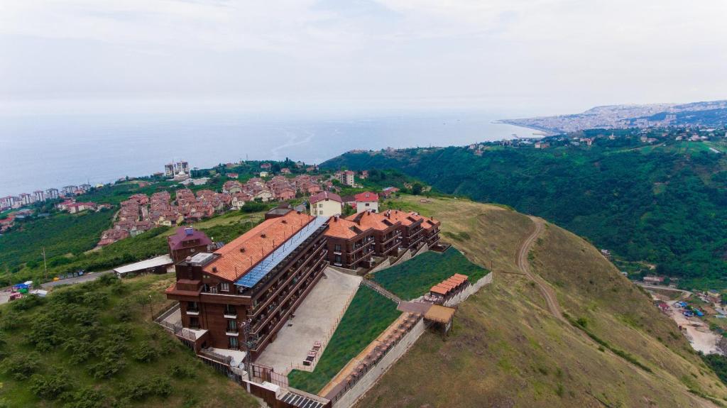 Sera Lake Resort Hotel
